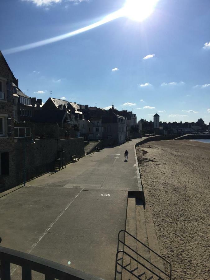 Studio Bord De Plage Des Bas Sablons Saint Malo 外观 照片