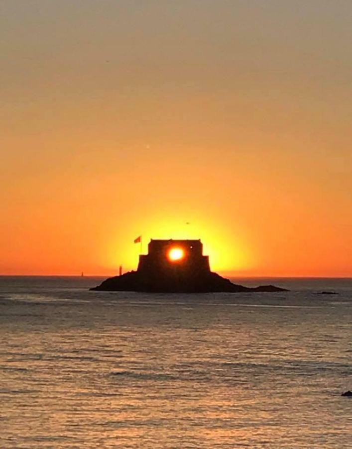 Studio Bord De Plage Des Bas Sablons Saint Malo 外观 照片